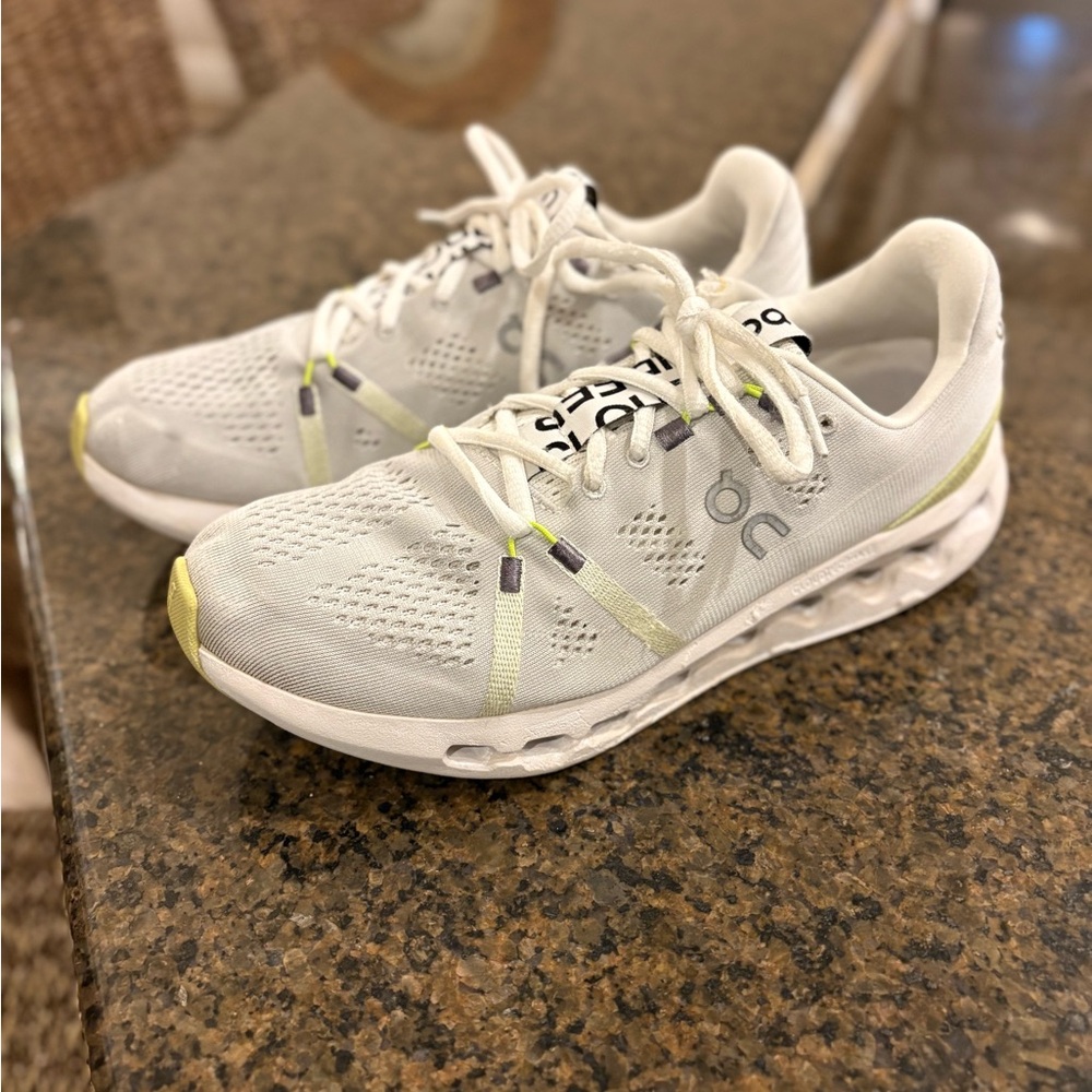 On Running Women's White and Light Yellow Cloudflow Sneakers